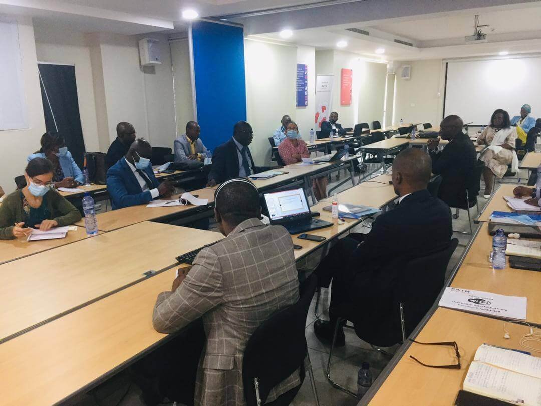 Séance de travail entre les membres du CTC et le BIT